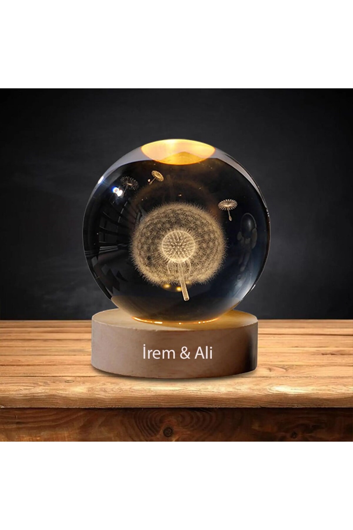 Kişiye Özel Işıklı Ahşap Kaideli Karahindiba Temalı Cam Küre 8*6cm Ve Lotus Çiçeği Kolye