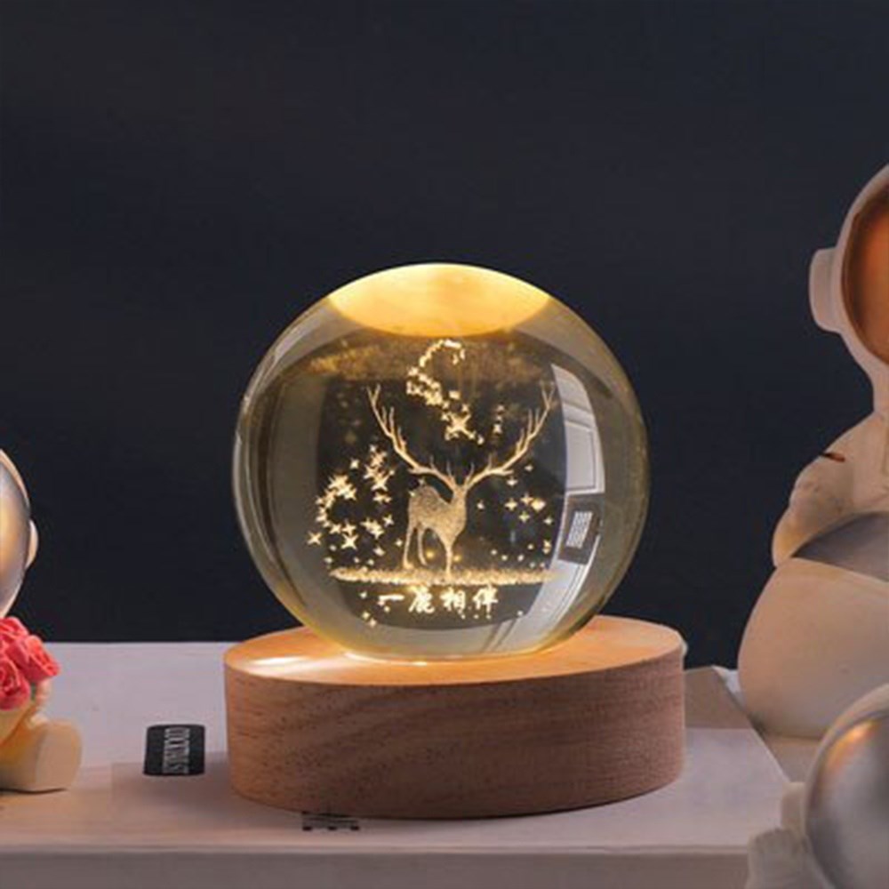 Kişiye Özel Işıklı Ahşap Kaideli Geyik Temalı Cam Küre 8Cm*6Cm (553833982)
