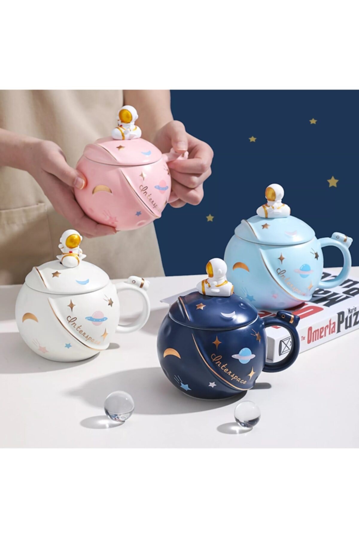 Astronot Kapaklı Desenli Kupa