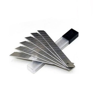 Hayal Sepeti 30 Adet küçük boy dar Maket Bıçağı yedeği 0,4*9cm  (Falçata Ucu) Hayal Sepeti 30 Adet küçük boy dar Maket Bıçağı yedeği 0,4*9cm  (Falçata Ucu)