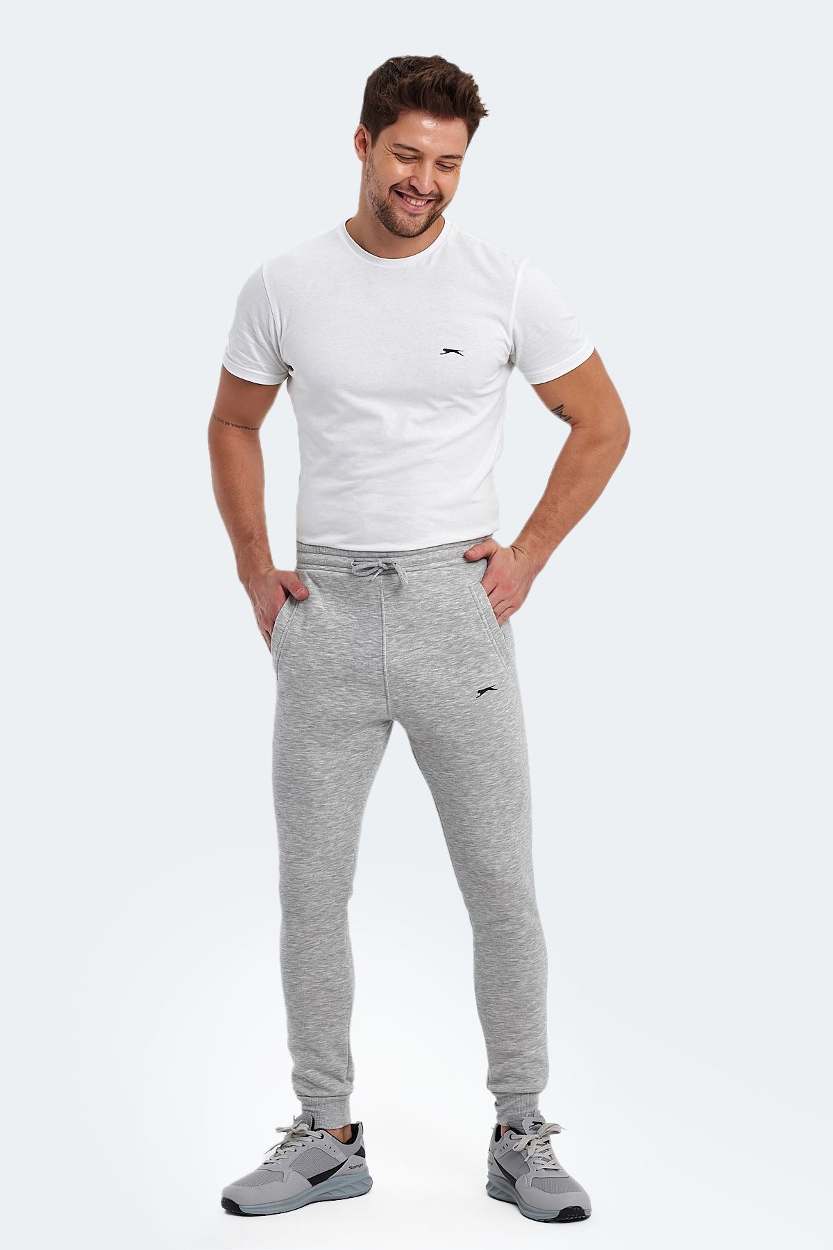 Slazenger Keone Erkek Eşofman Altı Gri ST22PE014 Slazenger Keone Erkek Eşofman Altı Gri ST22PE014