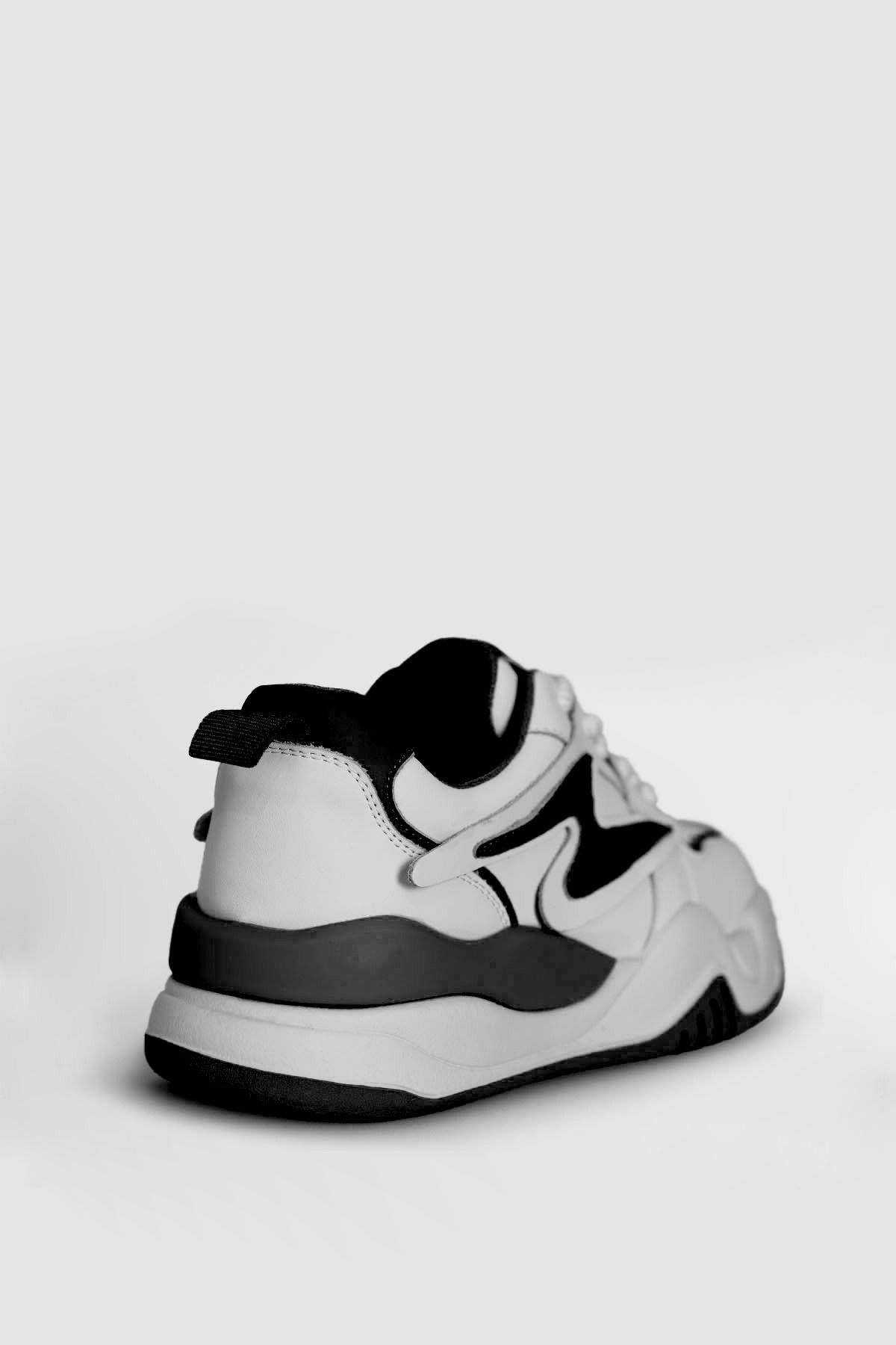 Hakiki Deri Bağcıklı Maya Sneaker Kadın Ayakkabı Siyah Beyaz Sneaker Hakiki Deri Bağcıklı Maya Sneaker Kadın Ayakkabı Siyah Beyaz Sneaker