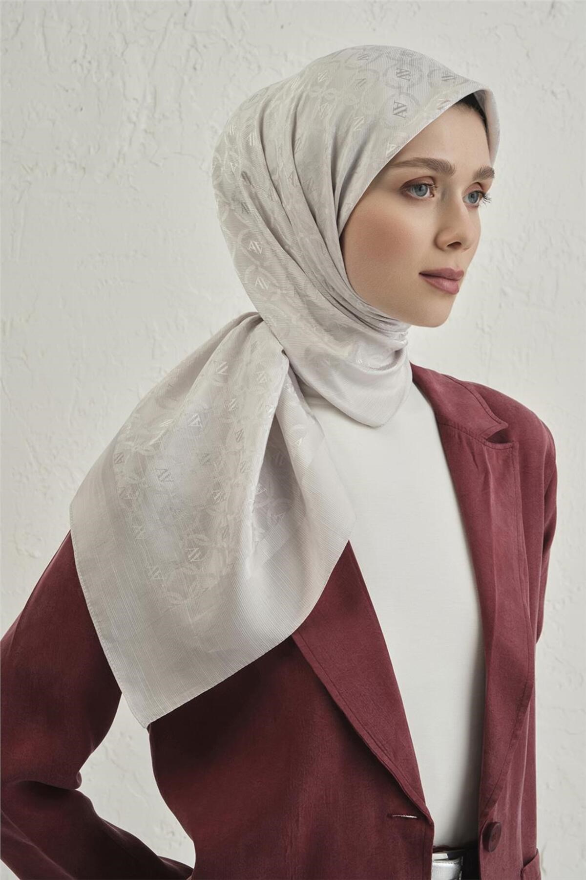 Armine Floş Pamuk Eşarp 1 (%33 Pamuk %67 Floş) 17 S00OA0444444 17 Çok Renkli