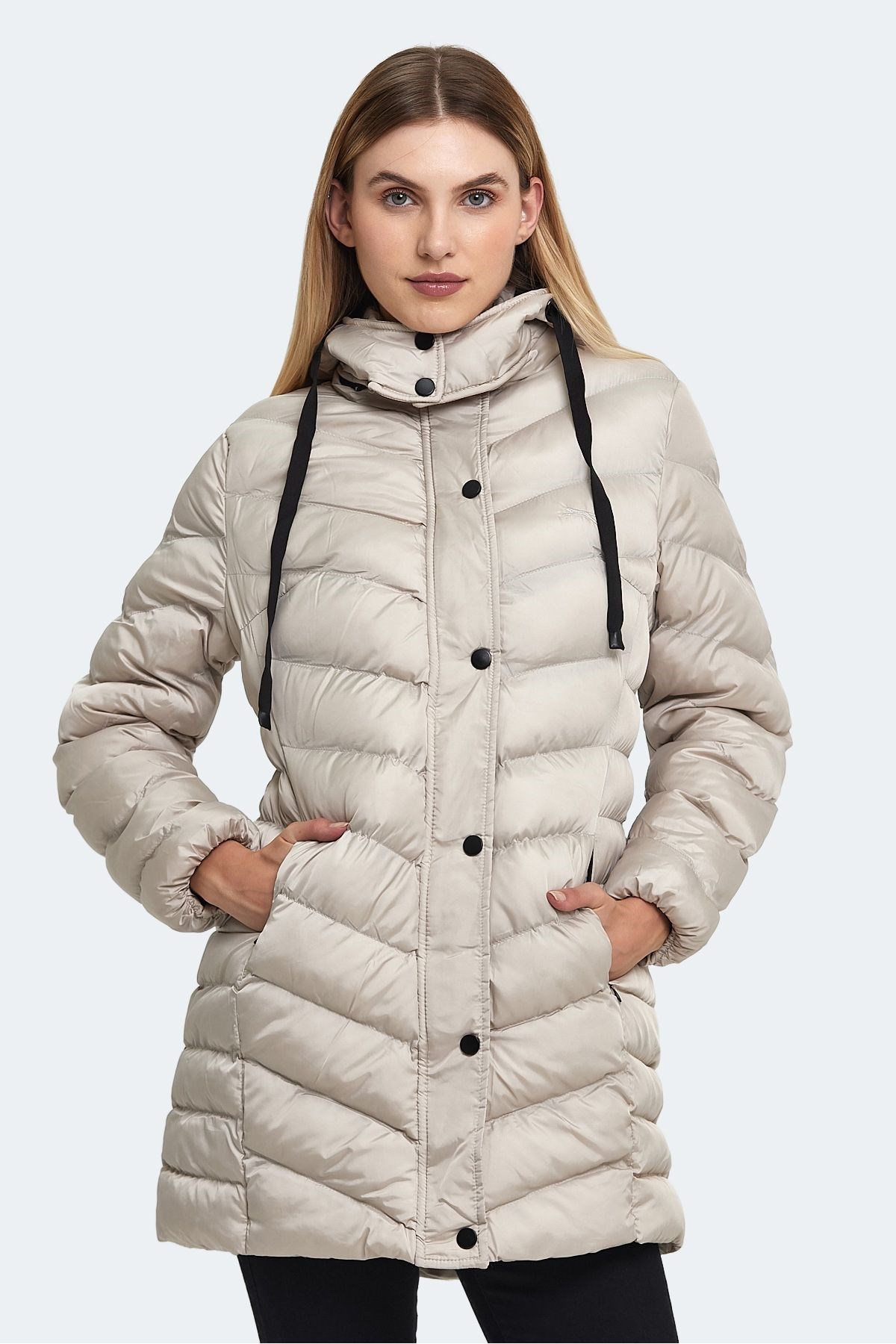 Slazenger r GWEN Kadın Mont Beyaz ST23JK019 Slazenger r GWEN Kadın Mont Beyaz ST23JK019