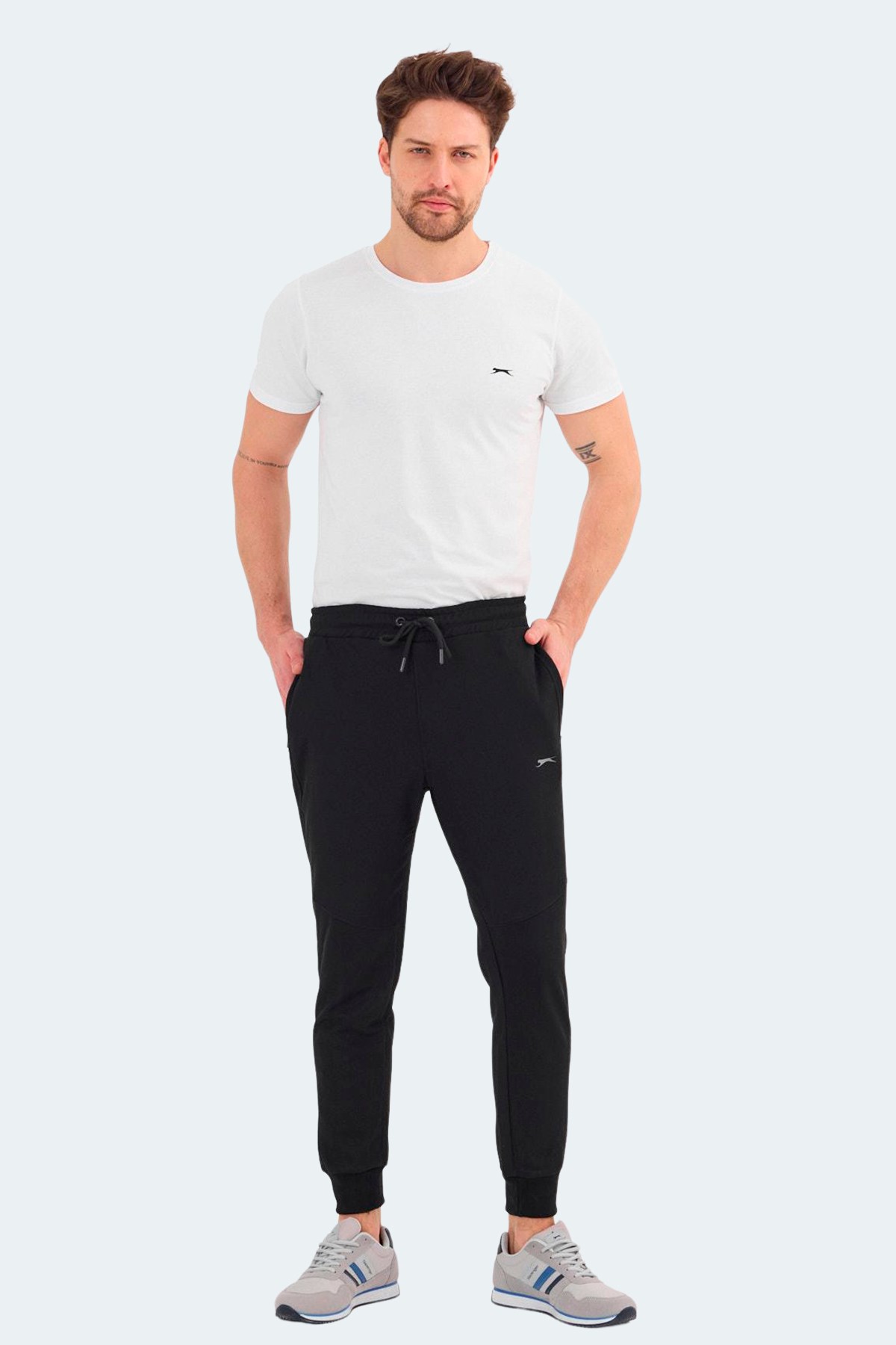 Slazenger PEARCE Erkek Fermuar Cepli Siyah Eşofman Altı ST22PE220
