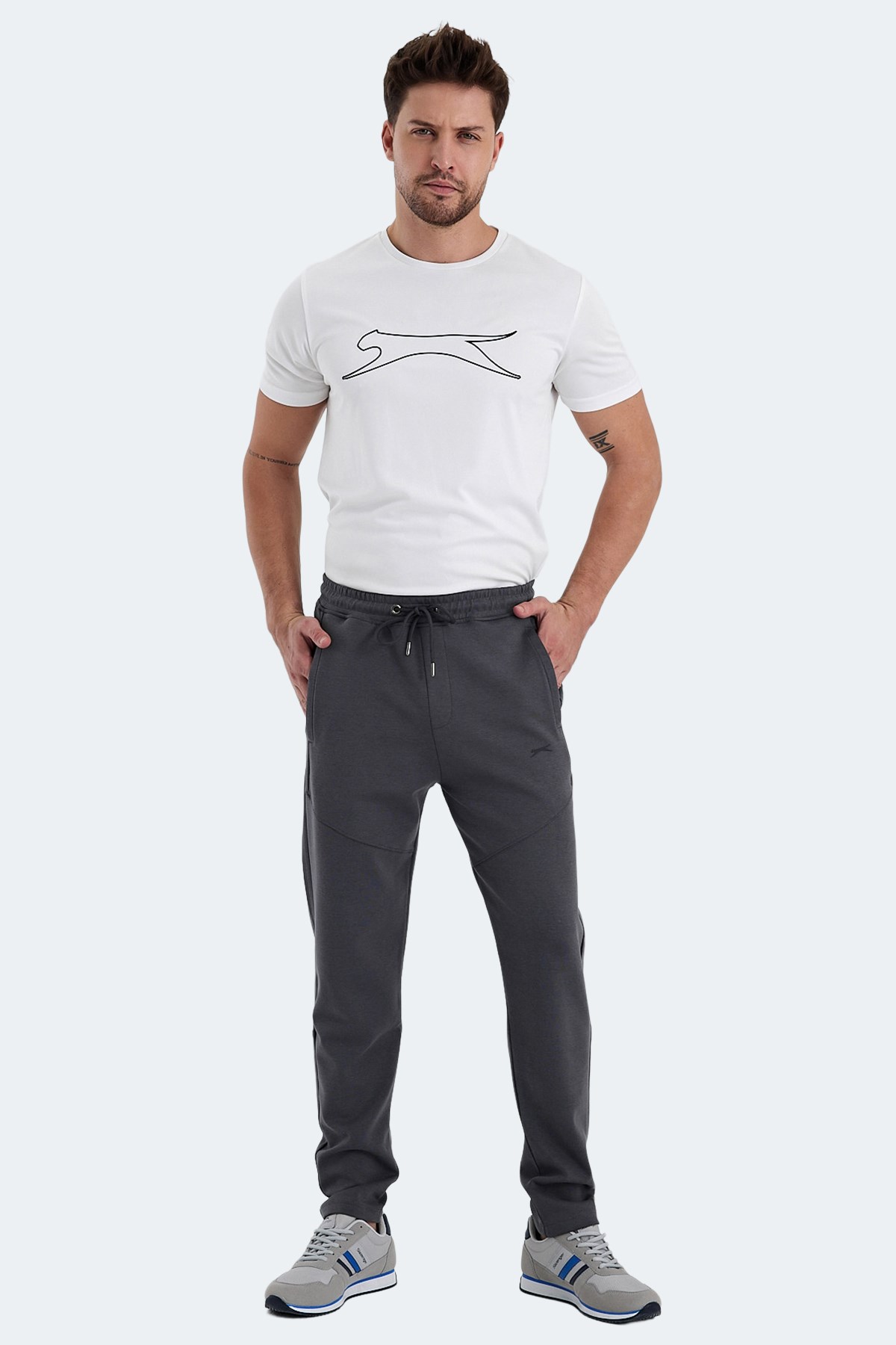 Slazenger VARIABLE Erkek Cepli Koyu Gri Eşofman Altı ST24PE042 Koyu Gri