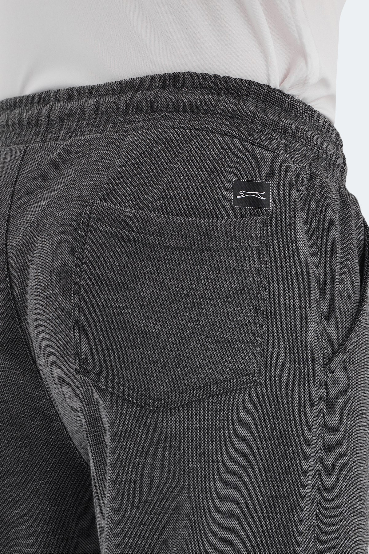Slazenger NADICA Erkek Cepli Koyu Gri Eşofman Altı ST24PE027 Koyu Gri Slazenger NADICA Erkek Cepli Koyu Gri Eşofman Altı ST24PE027 Koyu Gri