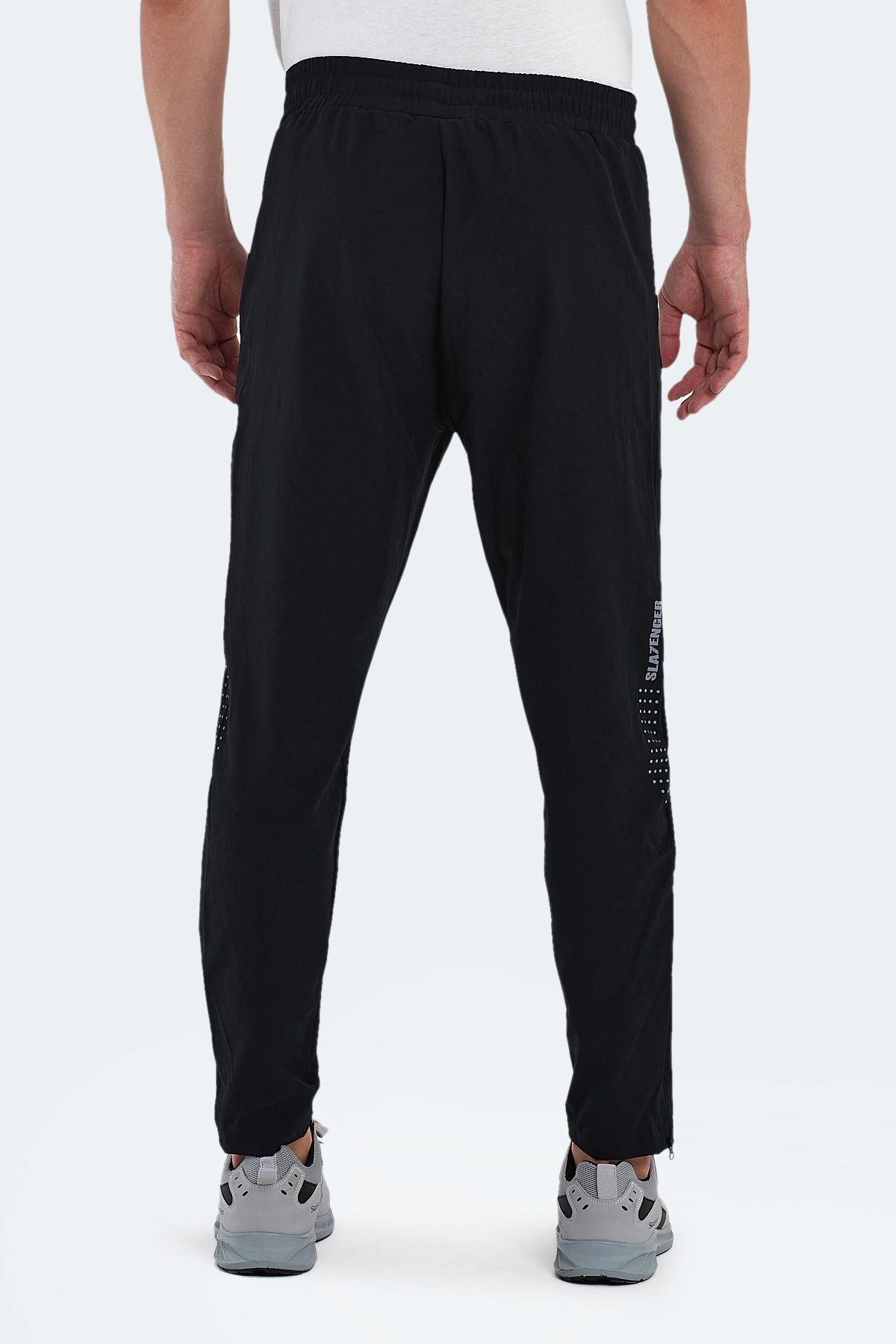 Slazenger Grıet Erkek Eşofman Altı Siyah ST12PE251 Slazenger Grıet Erkek Eşofman Altı Siyah ST12PE251