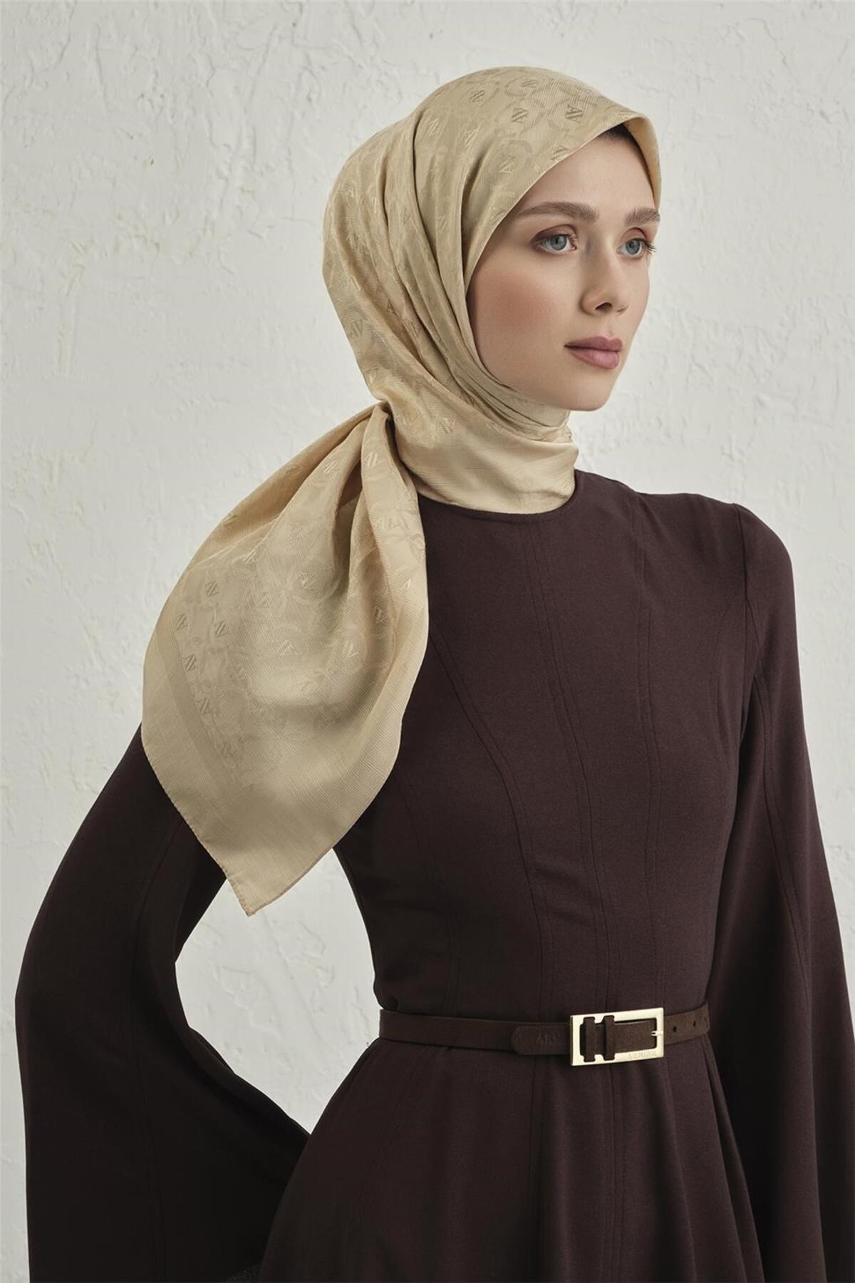 Armine Floş Pamuk Eşarp 1 (%33 Pamuk %67 Floş) 63 S00OA0444444 63 Çok Renkli