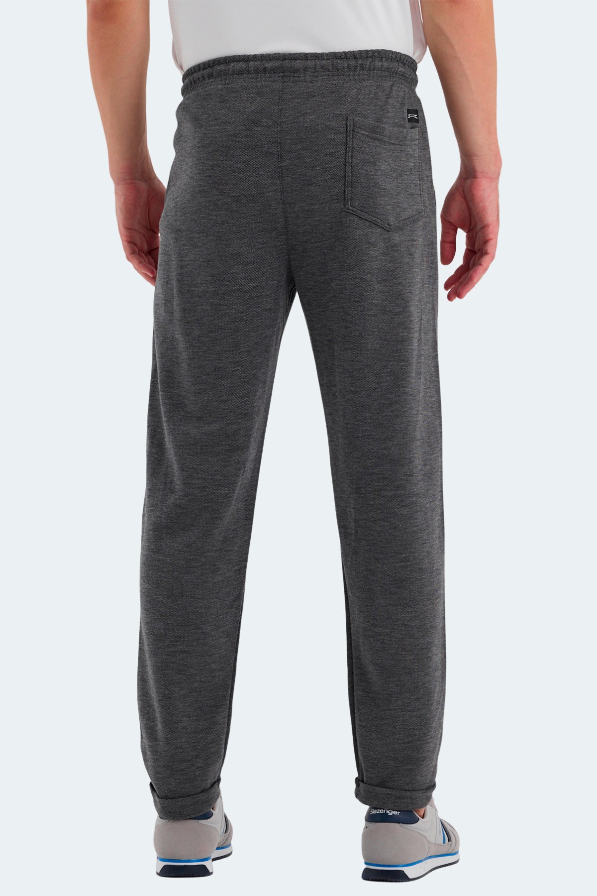 Slazenger NADICA Erkek Cepli Koyu Gri Eşofman Altı ST24PE027 Koyu Gri Slazenger NADICA Erkek Cepli Koyu Gri Eşofman Altı ST24PE027 Koyu Gri