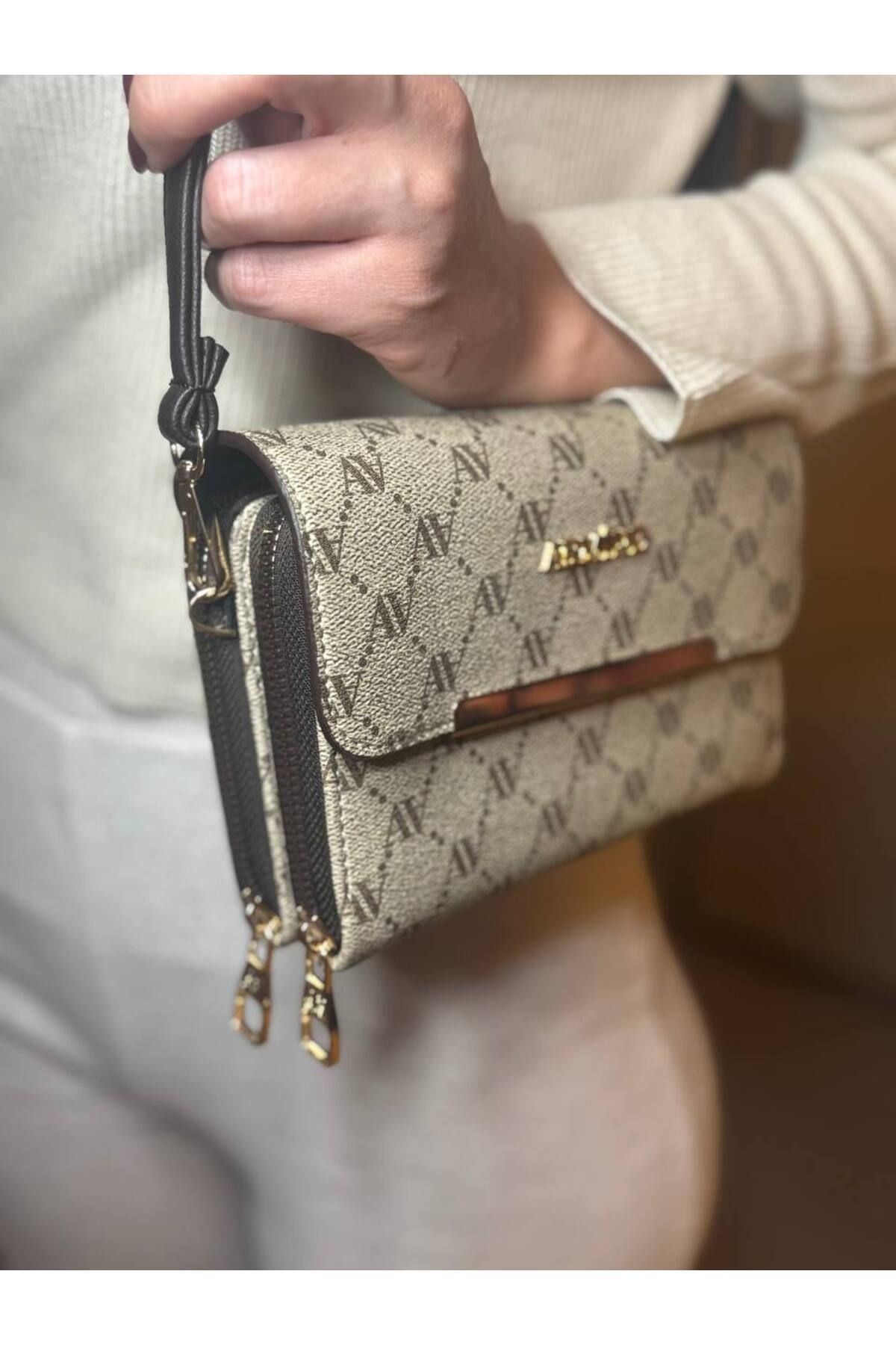 Armine 381 Model Kodlu Vizon Noktalı Kadın Omuz Çantası