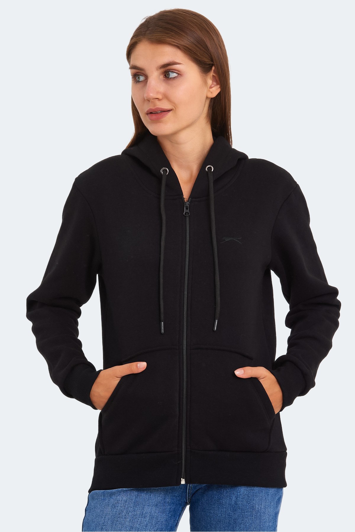 Slazenger KATYA Kadın Fermuarlı Kapüşonlu Cepli Siyah Sweatshirt ST23WK081 Slazenger KATYA Kadın Fermuarlı Kapüşonlu Cepli Siyah Sweatshirt ST23WK081