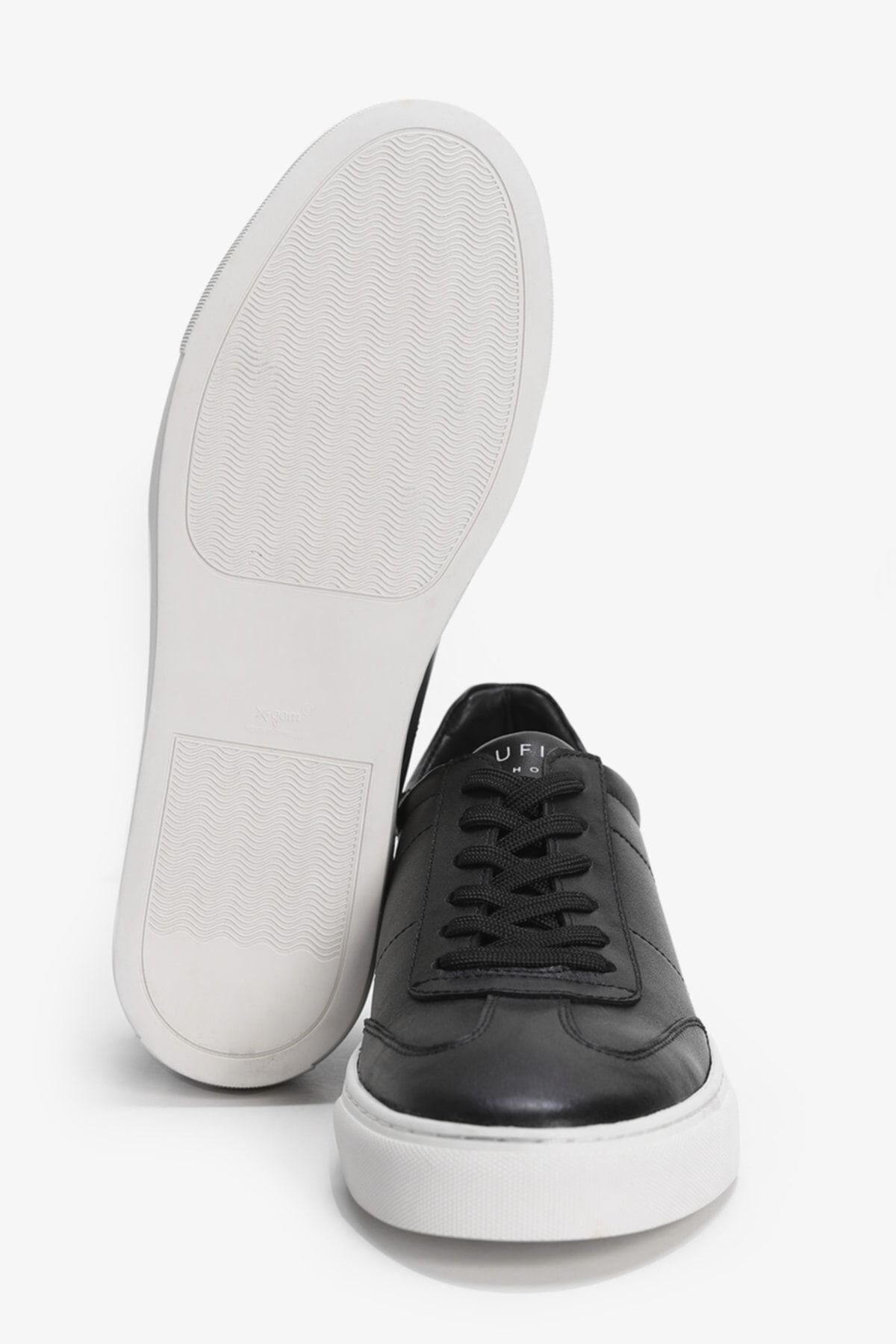 Hakiki Deri Bağcıklı Josef Model Günlük Sneaker Erkek Ayakkabı Siyah Hakiki Deri Bağcıklı Josef Model Günlük Sneaker Erkek Ayakkabı Siyah