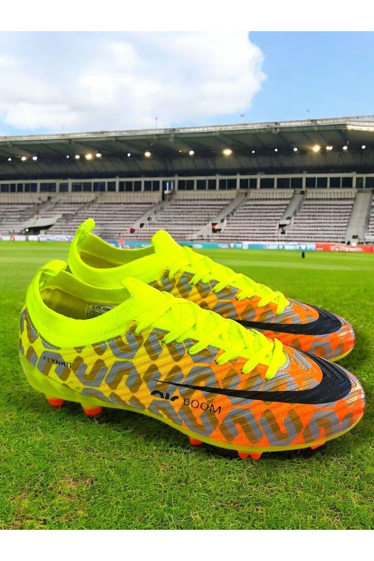 Laliga 500 Sarı Turuncu Desenli Çoraplı Unisex Krampon Laliga 500 Sarı Turuncu Desenli Çoraplı Unisex Krampon
