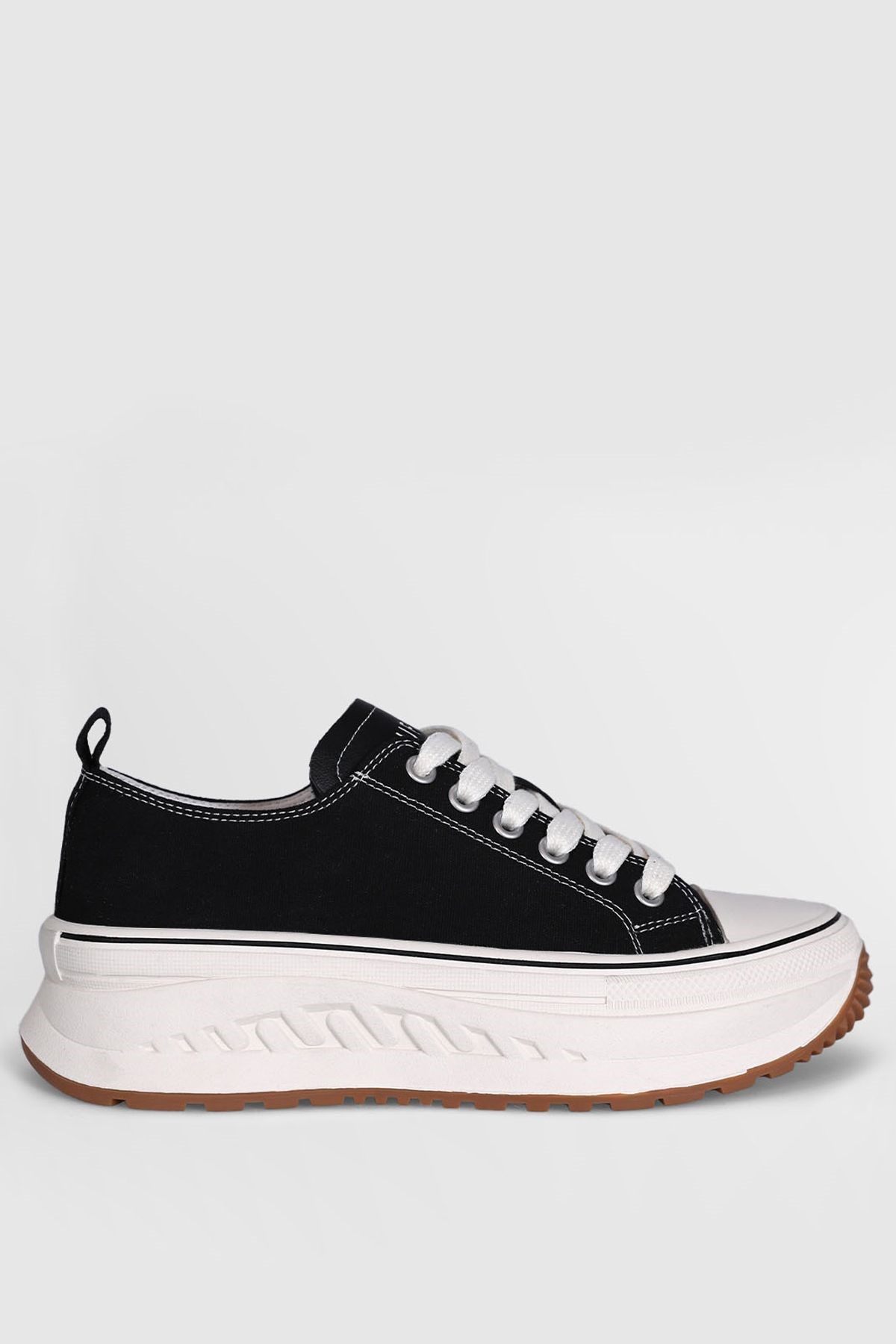 Hakiki Deri Bağcıklı Shay Günlük Kadın Sneaker Siyah Ayakkabı Hakiki Deri Bağcıklı Shay Günlük Kadın Sneaker Siyah Ayakkabı