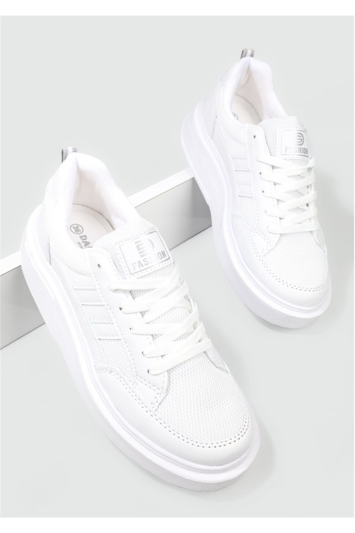 DarkStep 151 Beyaz Anorak Kalın Taban Sneaker Ayakkabı AY1435