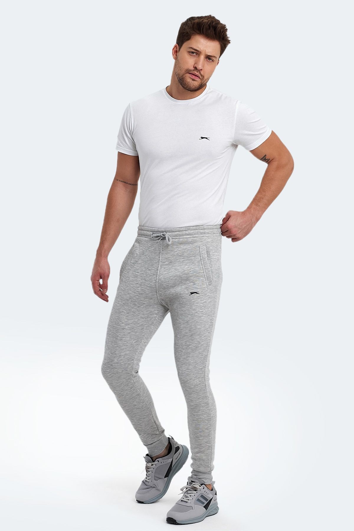 Slazenger Keone Erkek Eşofman Altı Gri ST22PE014 Slazenger Keone Erkek Eşofman Altı Gri ST22PE014