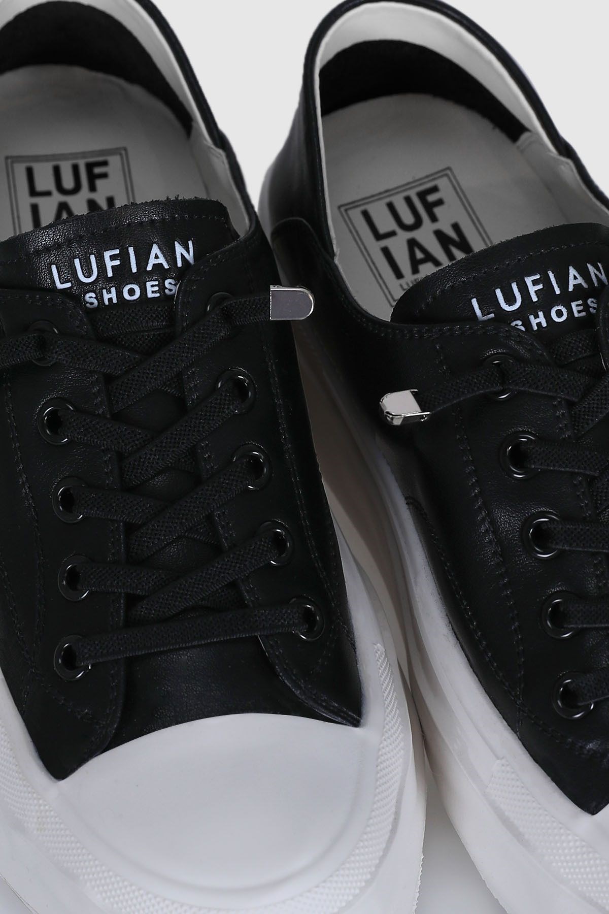 Hakiki Deri Bağcıklı Siyah Beyaz Kadın Sneaker Lufian Annabel Siyah Beyaz Sneaker Hakiki Deri Bağcıklı Siyah Beyaz Kadın Sneaker Lufian Annabel Siyah Beyaz Sneaker