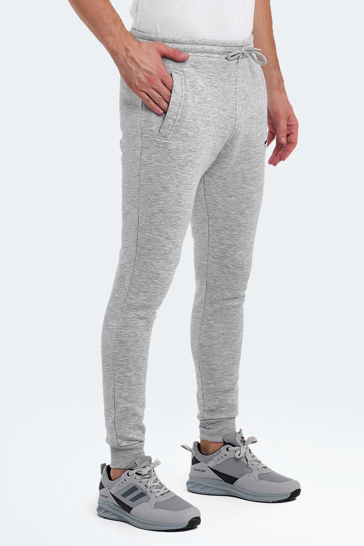 Slazenger Keone Erkek Eşofman Altı Gri ST22PE014 Slazenger Keone Erkek Eşofman Altı Gri ST22PE014