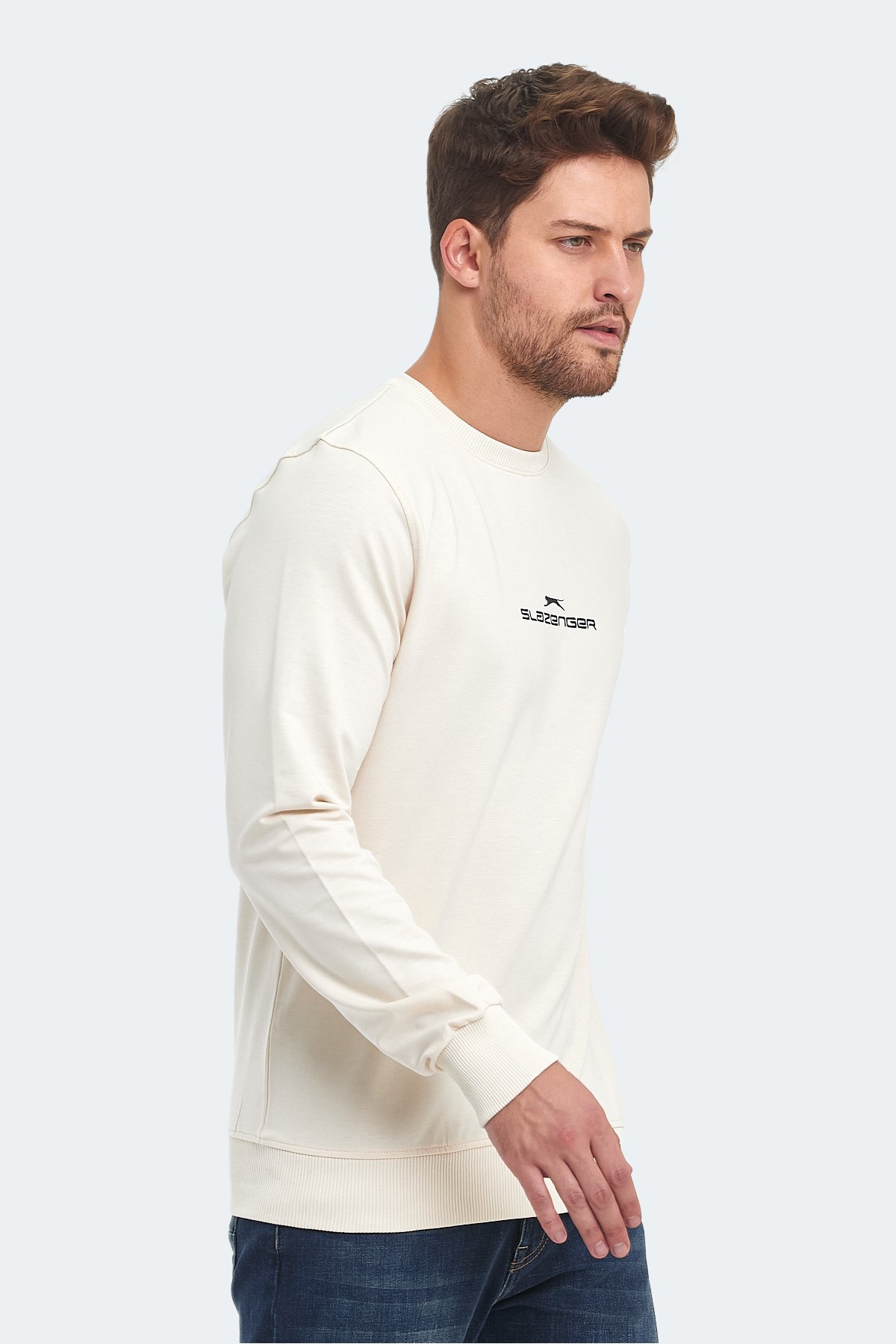 Slazenger ORTWIN Erkek Bej Sweatshirt ST23WE146 Bej Slazenger ORTWIN Erkek Bej Sweatshirt ST23WE146 Bej
