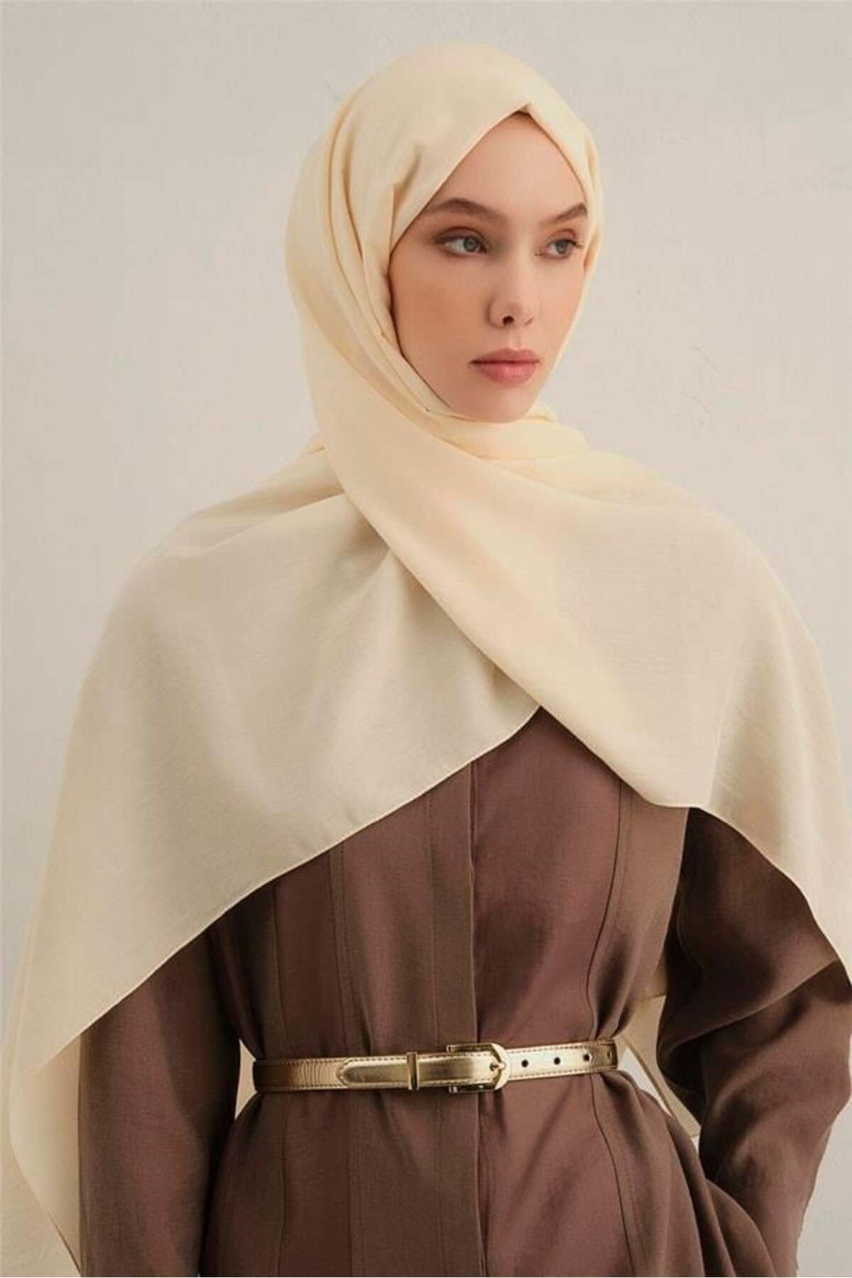 Armine Bordürlü Lyocell Şal 60 Armine Bordürlü Lyocell Şal 60