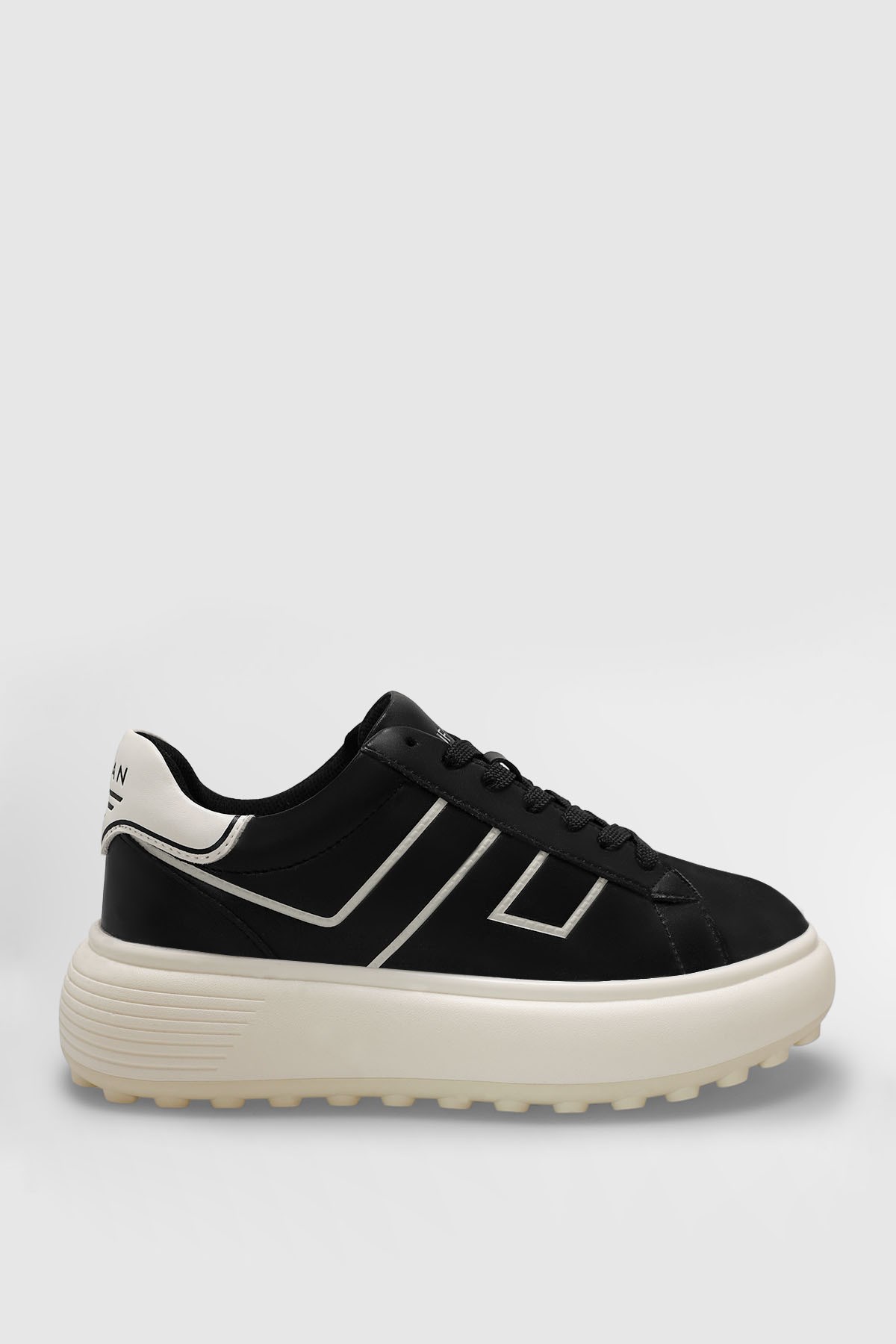 Lufian Julıa Kadın Sneaker Ayakkabı Siyah AST09237 SİYAH Lufian Julıa Kadın Sneaker Ayakkabı Siyah AST09237 SİYAH