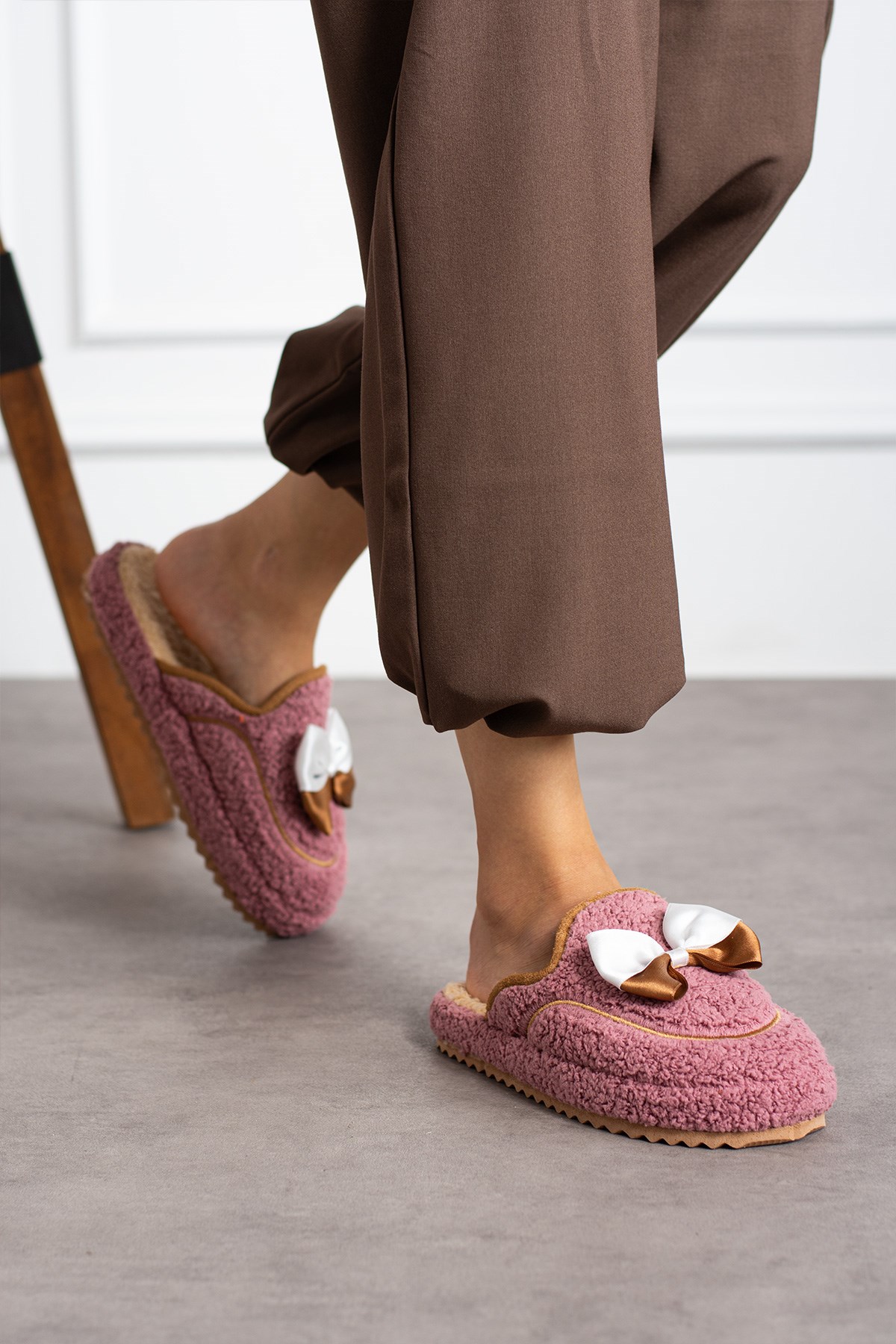 İncim Comfy Vişne Kadın Panduf Ev Terliği Rahat Kışlık Hediyelik Çeyizlik Misafir Terliği İncim Comfy Vişne Kadın Panduf Ev Terliği Rahat Kışlık Hediyelik Çeyizlik Misafir Terliği