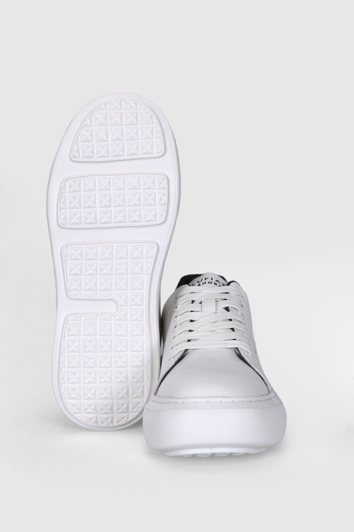 Hakiki Deri Bağcıklı Günlük Kadın Sneaker Ayakkabı Lufian Amy Beyaz Sneaker Hakiki Deri Bağcıklı Günlük Kadın Sneaker Ayakkabı Lufian Amy Beyaz Sneaker