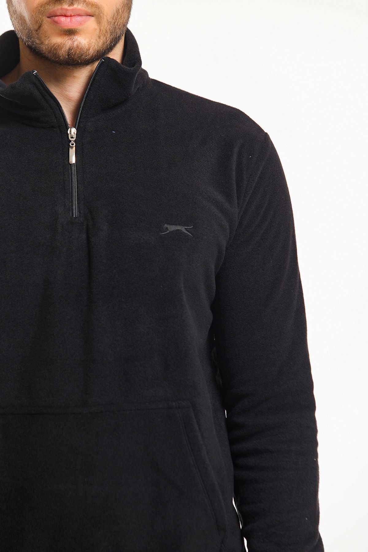 Slazenger SOLID Erkek Sweatshirt Siyah ST21WE052 Slazenger SOLID Erkek Sweatshirt Siyah ST21WE052