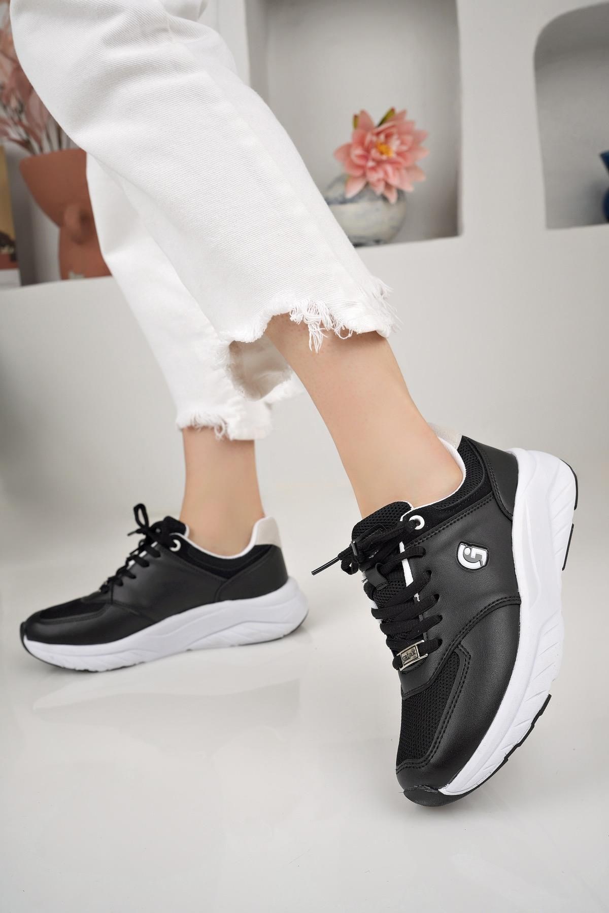 İncim Siyah/Beyaz Ortopedik Konforlu Kadın Spor Ayakkabı Günlük Sneaker Grijak 417